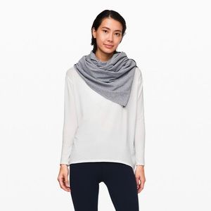 Lululemon Vinyasa Scarf (dark purple)